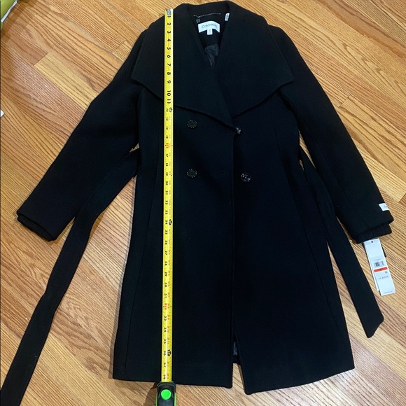 Retail $400 New Calvin Klein black wrap coat with belt - Picture 11 of 16